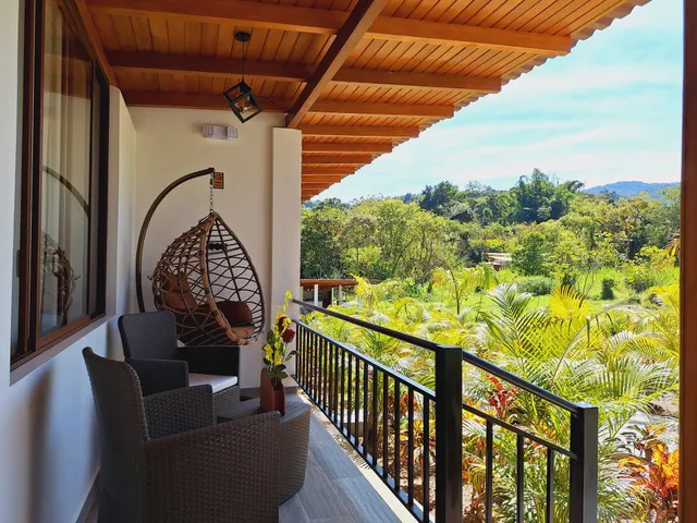 Mindo Royal River Suites & Spa