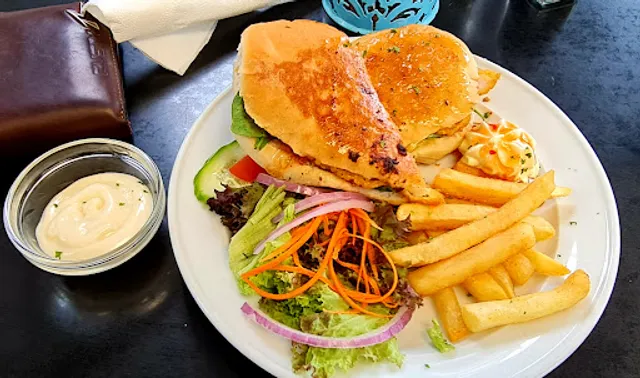 Sopheze Espresso Garden Cafe