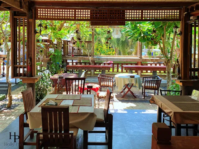 Chung Hue Hut Restaurant