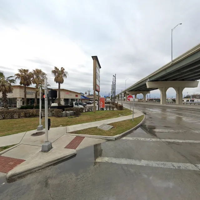 Ahi Poke - Hawaii Bowl & Tapioca Tea Houston