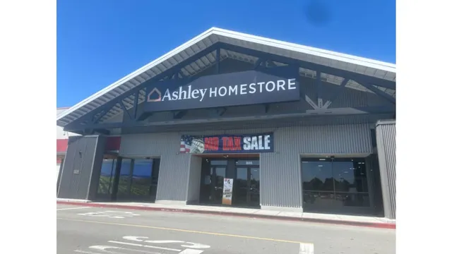 Ashley Store