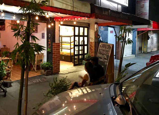 Brooklyn pizza y un poquito mas