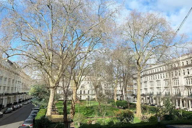 Kensington Gardens Hotel