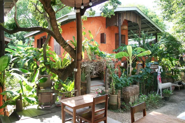 บ้านน้อยนอนม่วน Baannoi Nornmuan Homestay and Workshop Chiang Mai