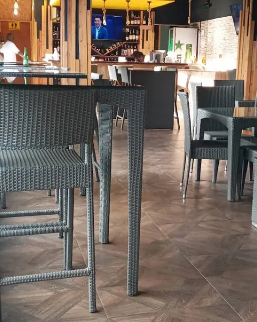 Green's Backyard Lounge