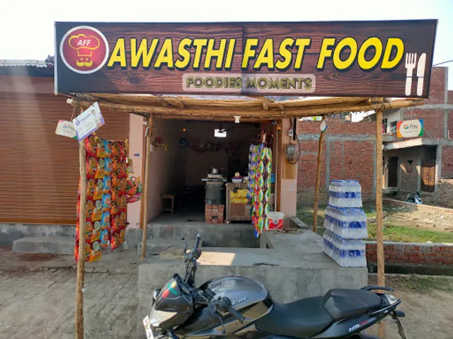 THE CHAI FACTORY & MAGGI POINT