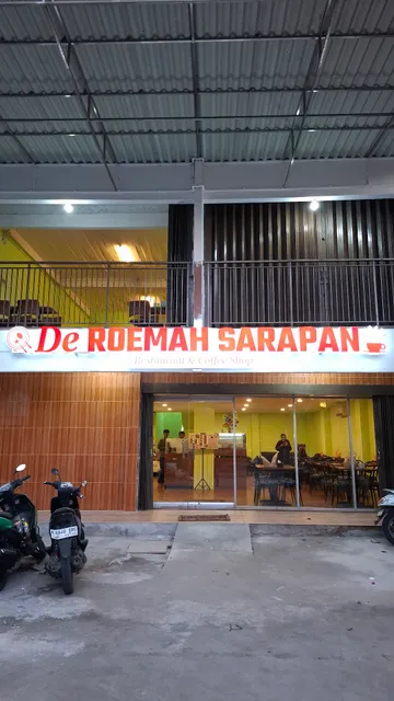 De Roemah Sarapan & Coffee Shop