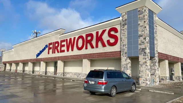 Nelson's Fireworks Outlet