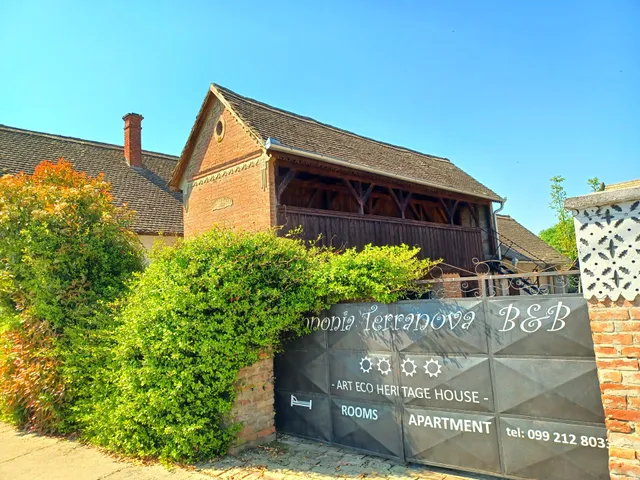 "Pannonia Terranova" ART ECO HERITAGE HOUSE