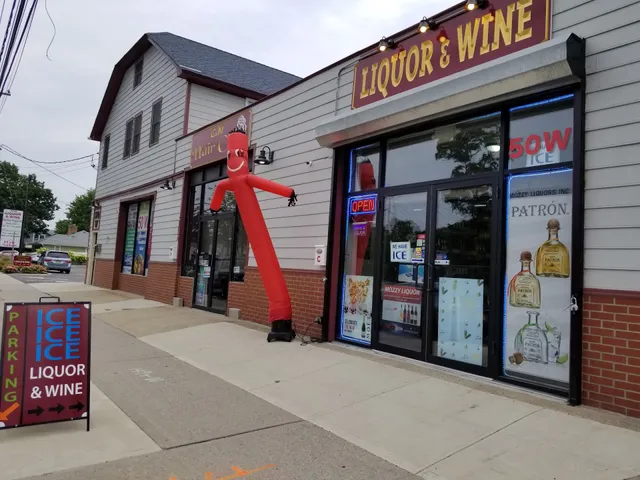 Mozzy Liquor & Wine
