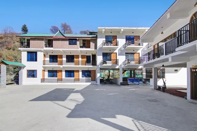 Flagship Hotel Beas River Retreat