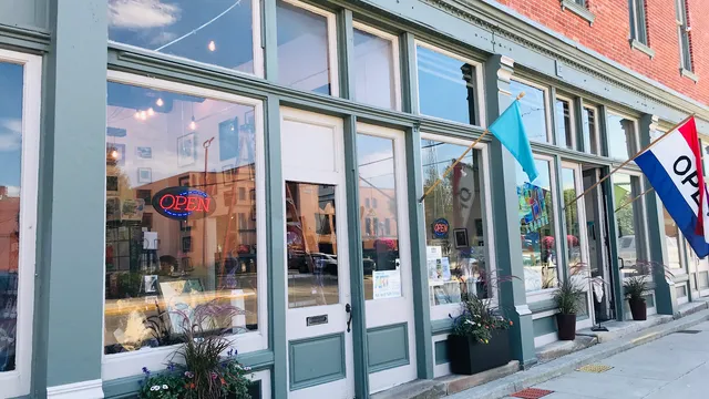 Objects Of Desire Artful Living, the gift shop of the Findlay Art League