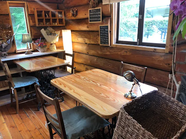 カワノホトリcafe