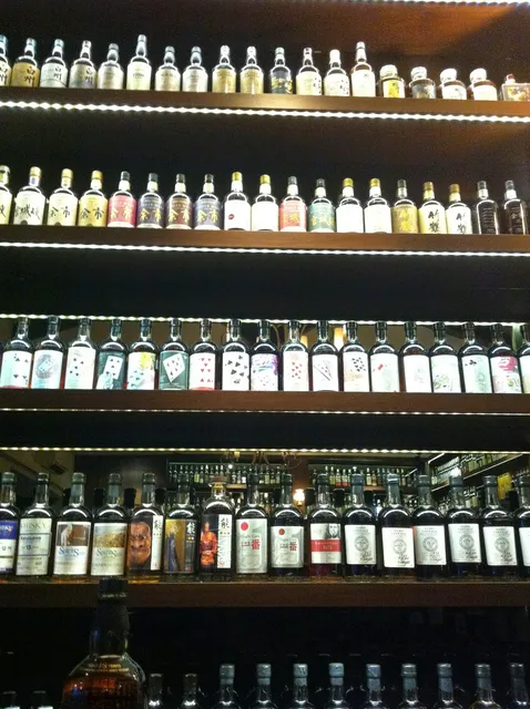 Nisha Restaurant & Bar