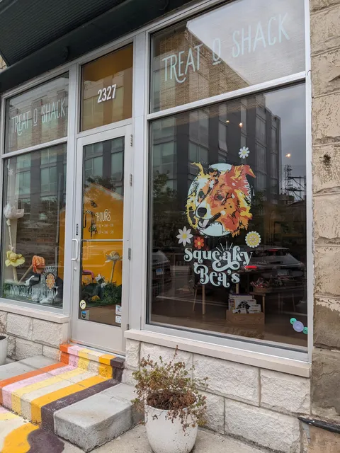 Squeaky Bea’s