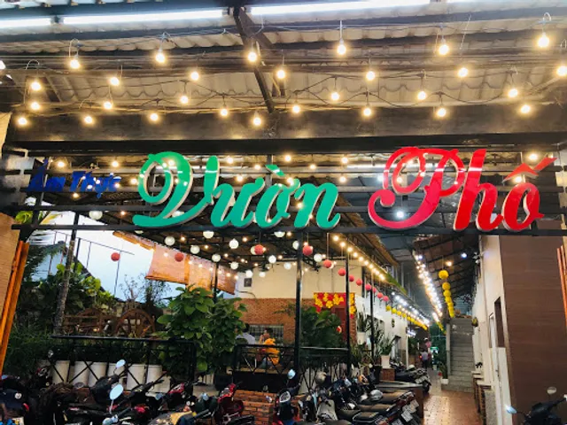 Ẩm thực Vườn Phố