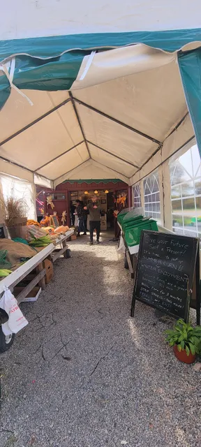 Morris Farm Field & Flower