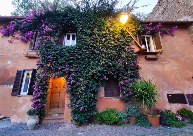 La Casa nel Castello