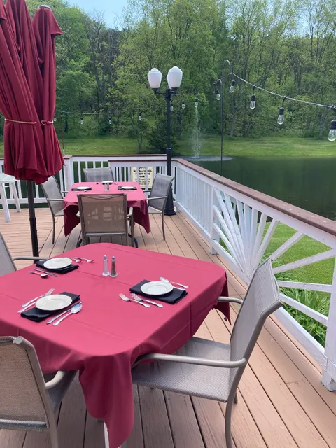 Vince Anna's Restaurant (Reservations Required)