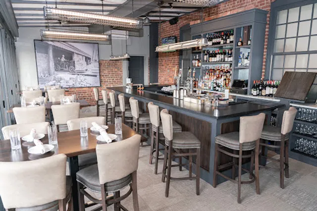 Brickmen Kitchen + Bar