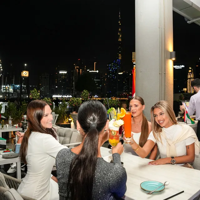 Mist Restaurant & Cafe