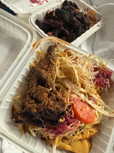 Frida Catracha Restaurant