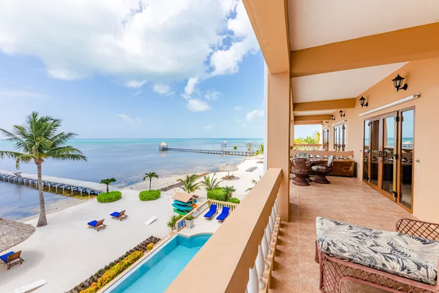 Hol Chan Reef Resort & Villas