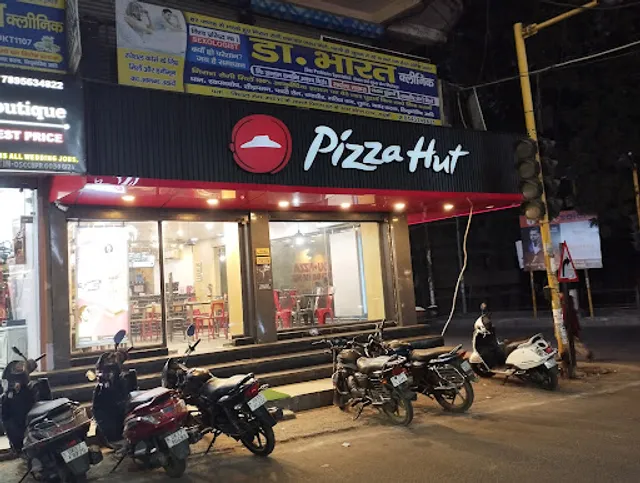 Pizza Hut | Malakpur Chowk, Roorkee
