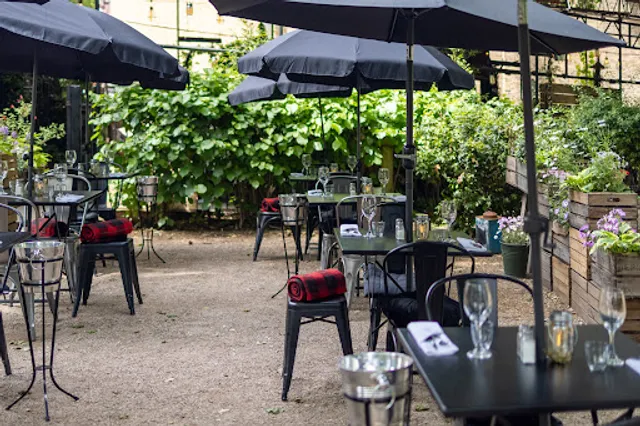 Bistro Bardot (The Turk's Head)