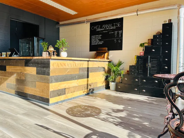 Chez Annalise Cannabakery