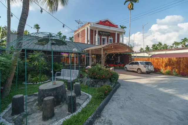 RedDoorz Syariah near Jalan Asahan Pematang Siantar