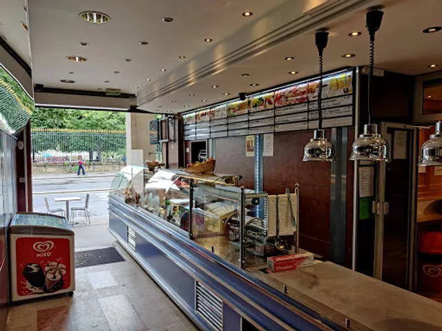 Self Service Tuileries