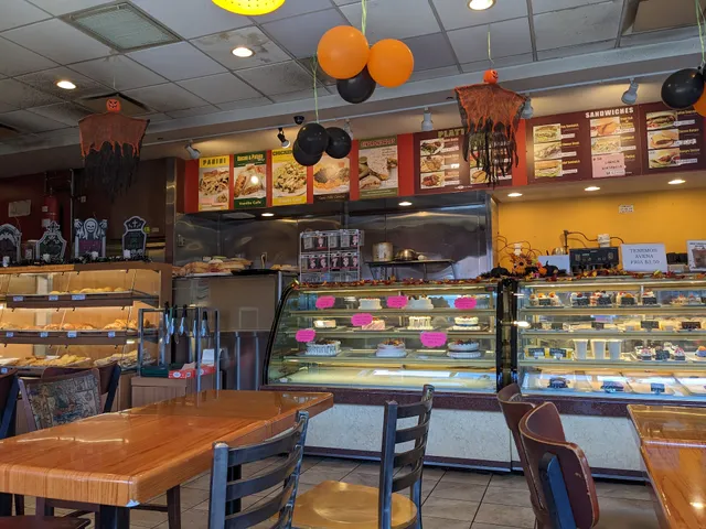 Vanilla Cafe Pastry Garden