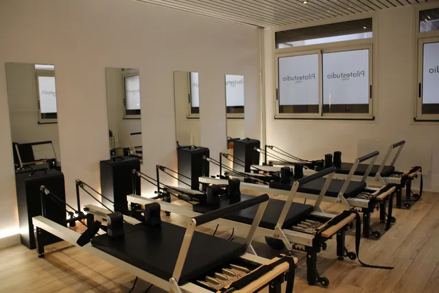 Pilatestudio Paris Reformer