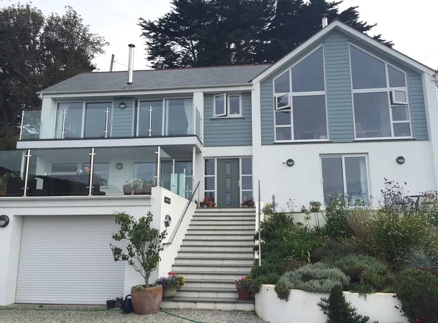 Holywell Bay Bed and Breakfast