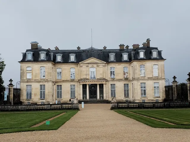 Le Mystère du château de Champs-sur-Marne