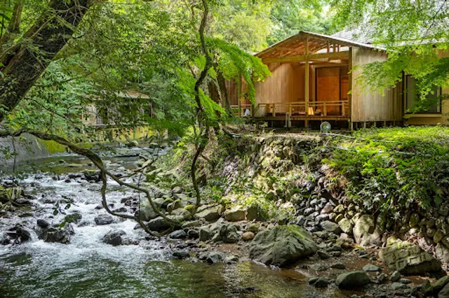 水鞠-mizumari-（旧称 旬彩つりばし）