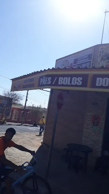 Padaria Ribeiro e mercearia