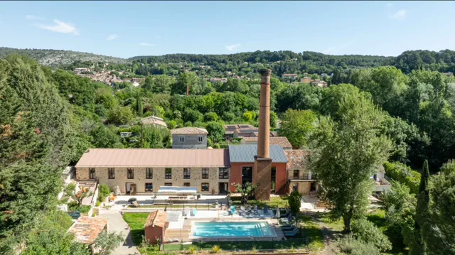 Gîtes L'Usine en Provence