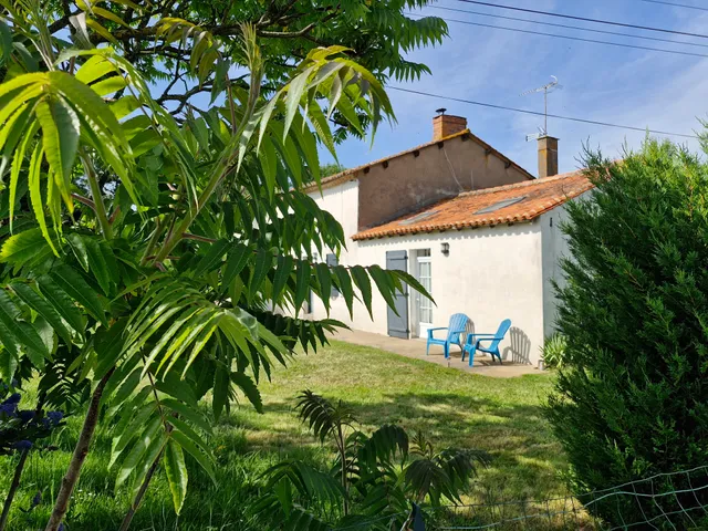 Le Cardoué - gîte et chambres d'hôtes prochePuy du fou