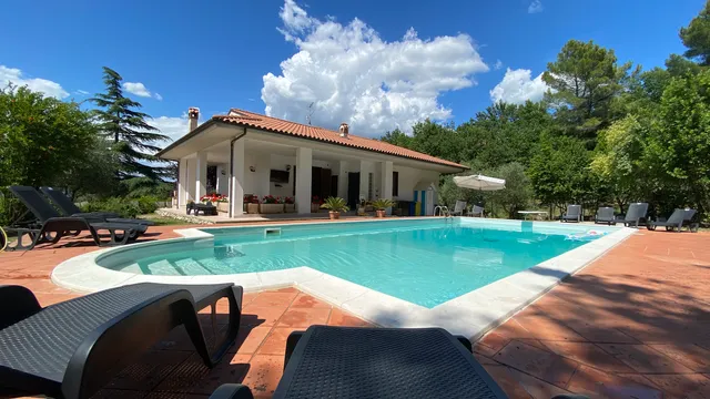 La Villa - Luxury Home