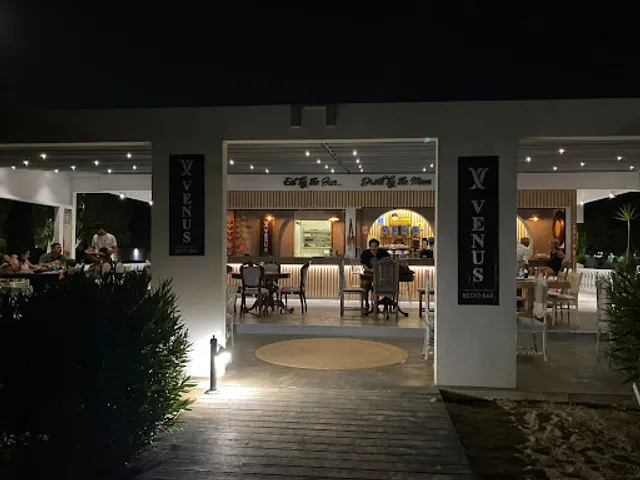 Venus beach bar