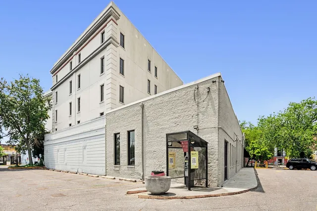 Roami at The Esplanade