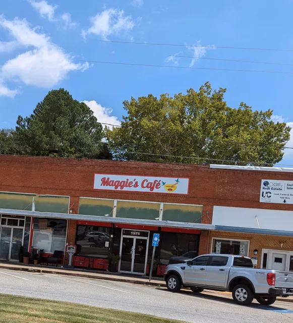 Maggie's Cafe