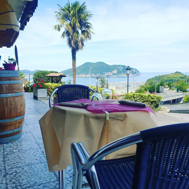 Hostal restaurante El Carro