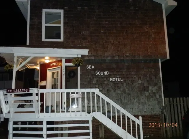 Sea-Sound Motel