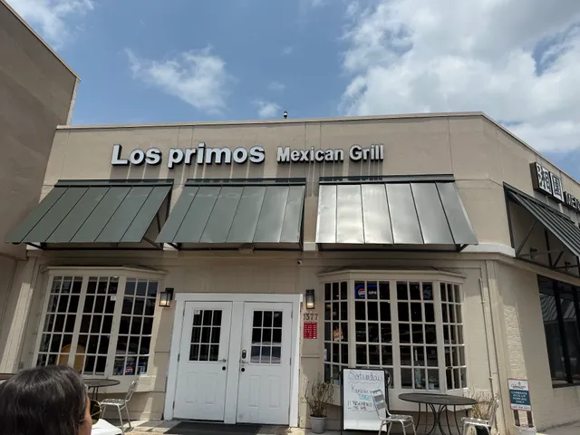 Los Primos Mexican Grill