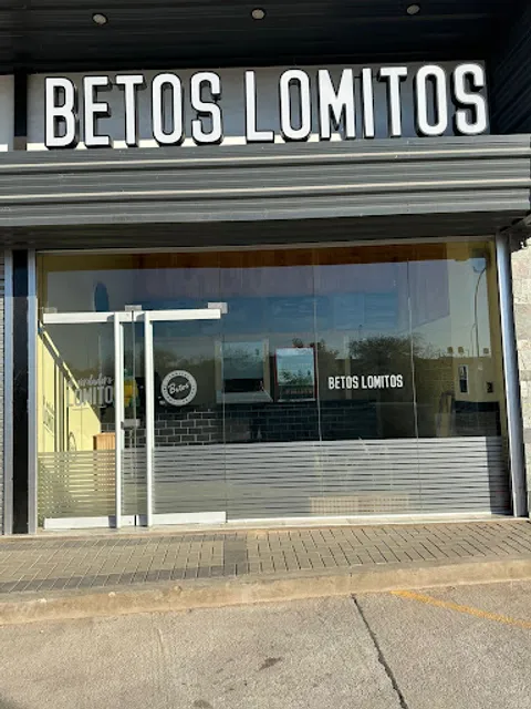 Lomitos Betos Manantiales