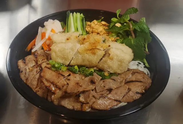 Lotus Vietnamese Kitchen