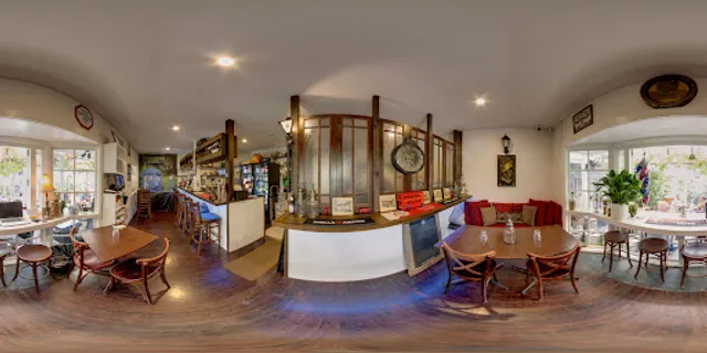 The Yorkshire Rose Avalon Beach